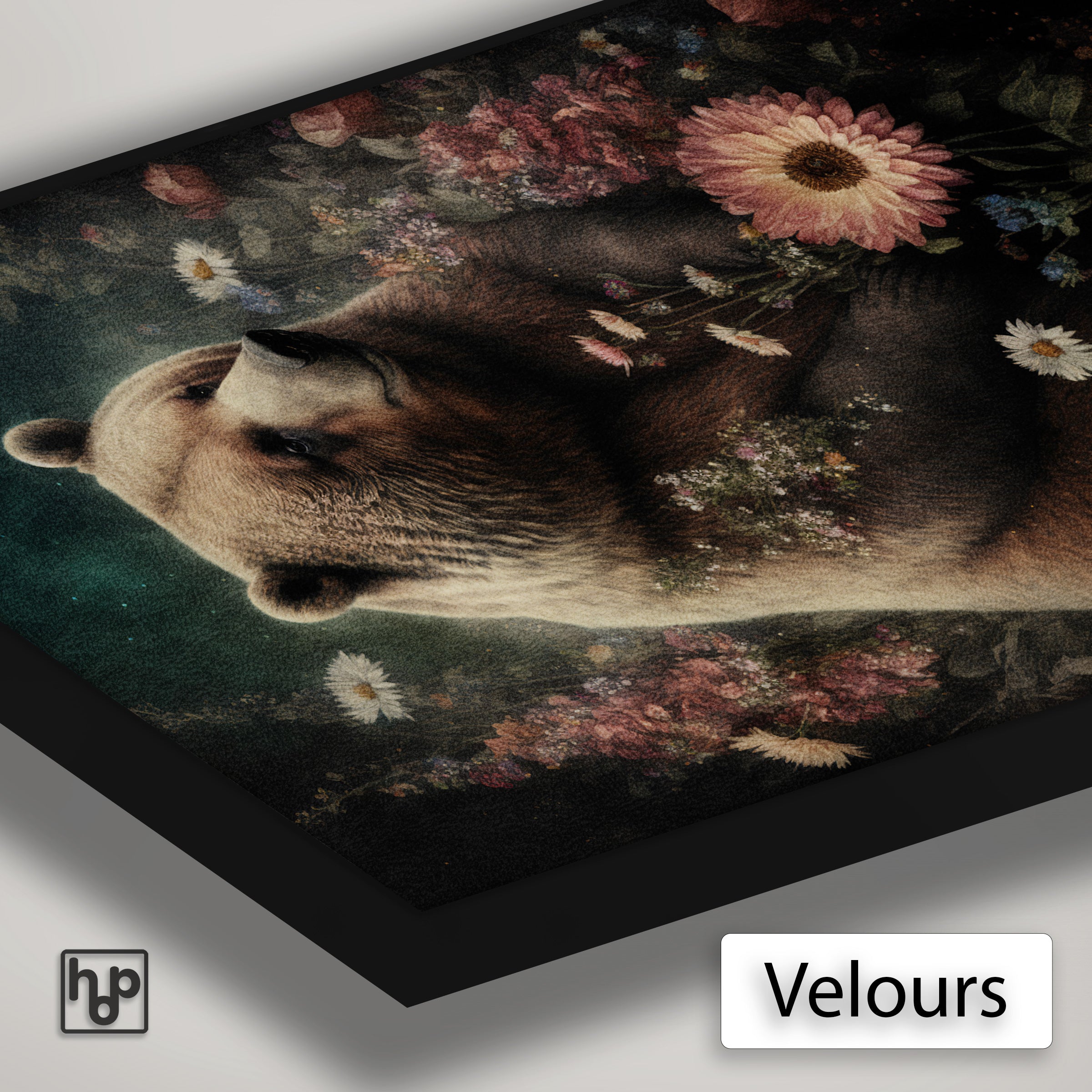 Detail van Artframe Bear met velours doek en een zwart aluminium frame.