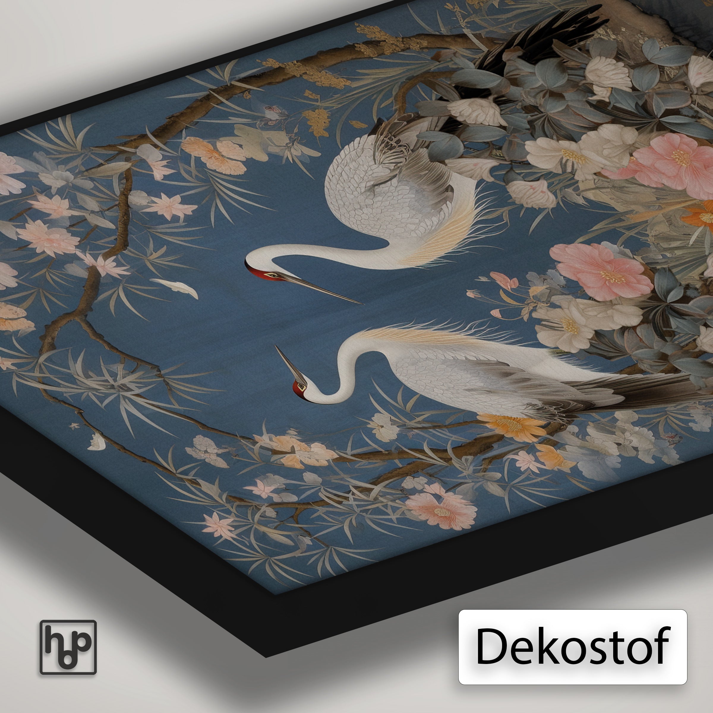 Detail van Artframe Crane Vogels met dekostof en een zwart aluminium frame.