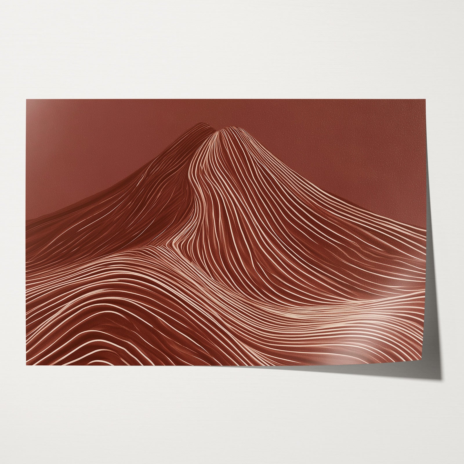 Papieren poster De rode berg: abstracte rode berg met fijne golvende lijnen.