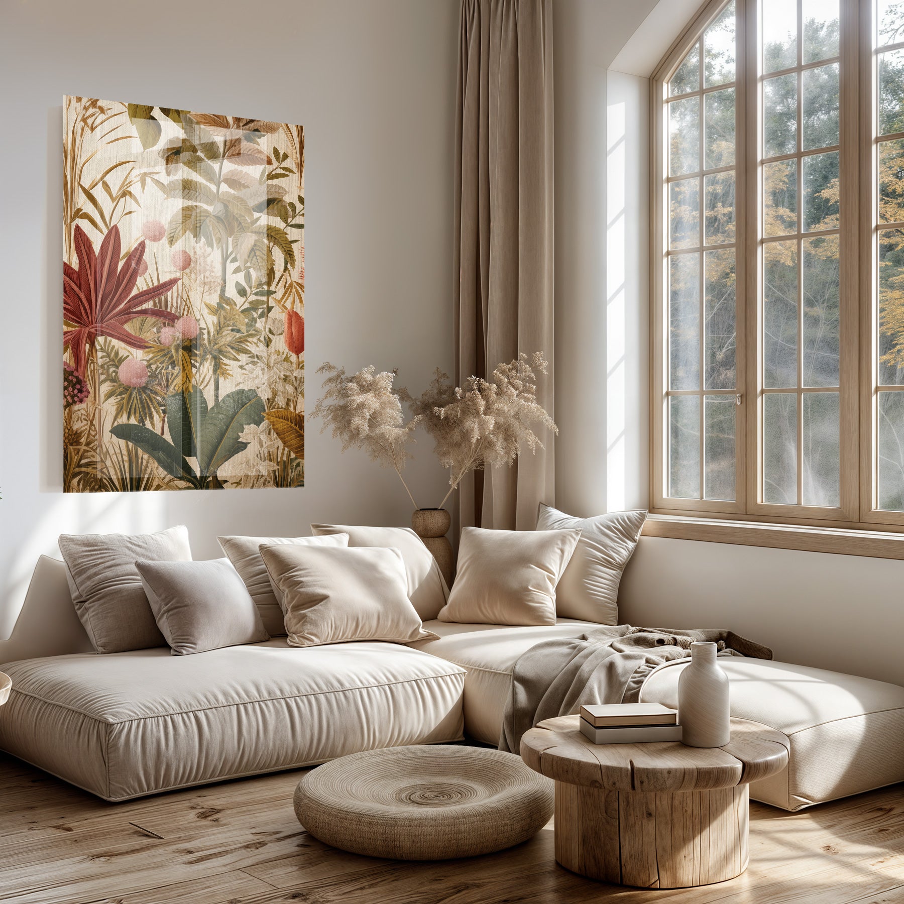 Plexiglas schilderij Bloemen boven een lichte bank in een woonkamer.