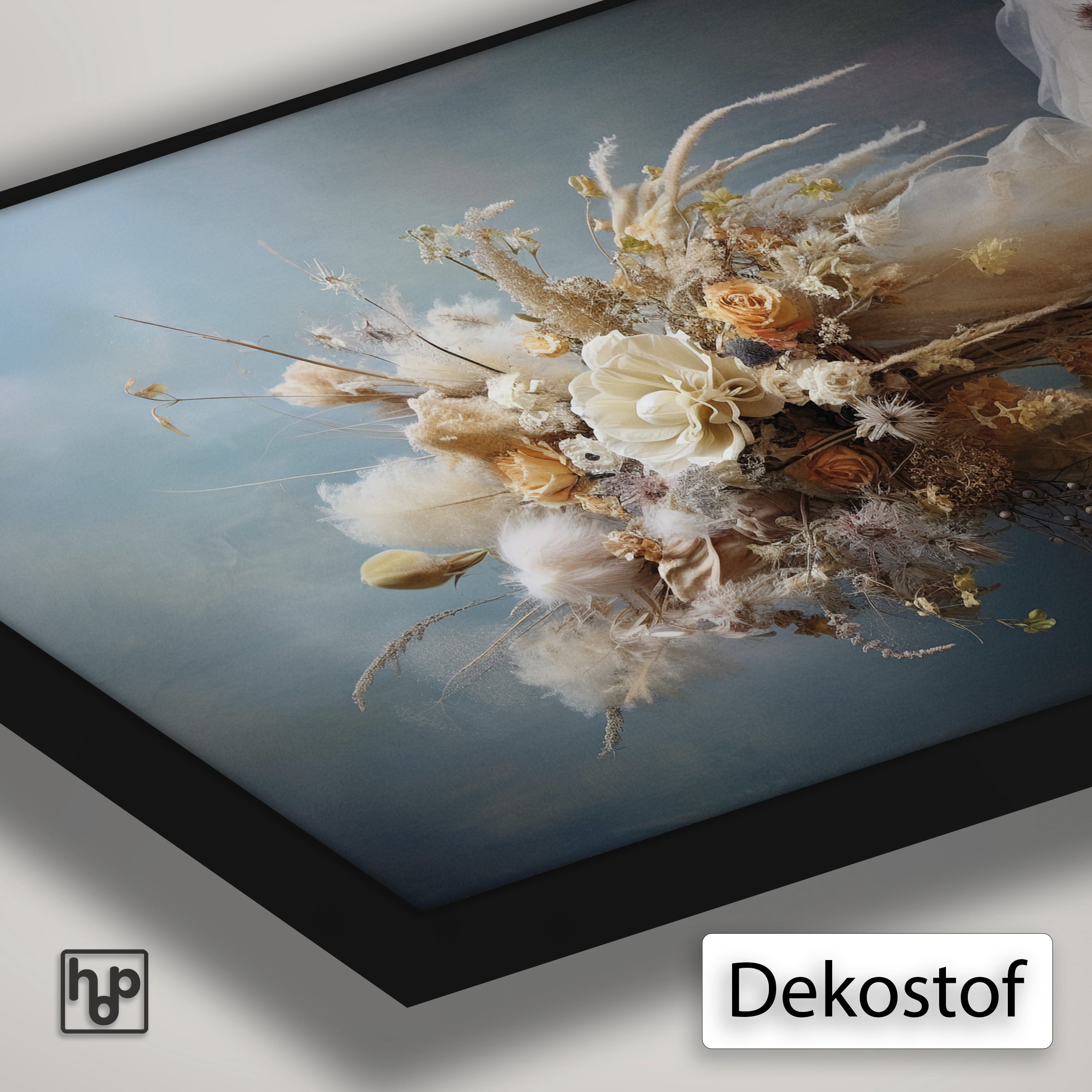 Detail van Artframe Bloemen 11 met dekostof en een zwart aluminium frame.