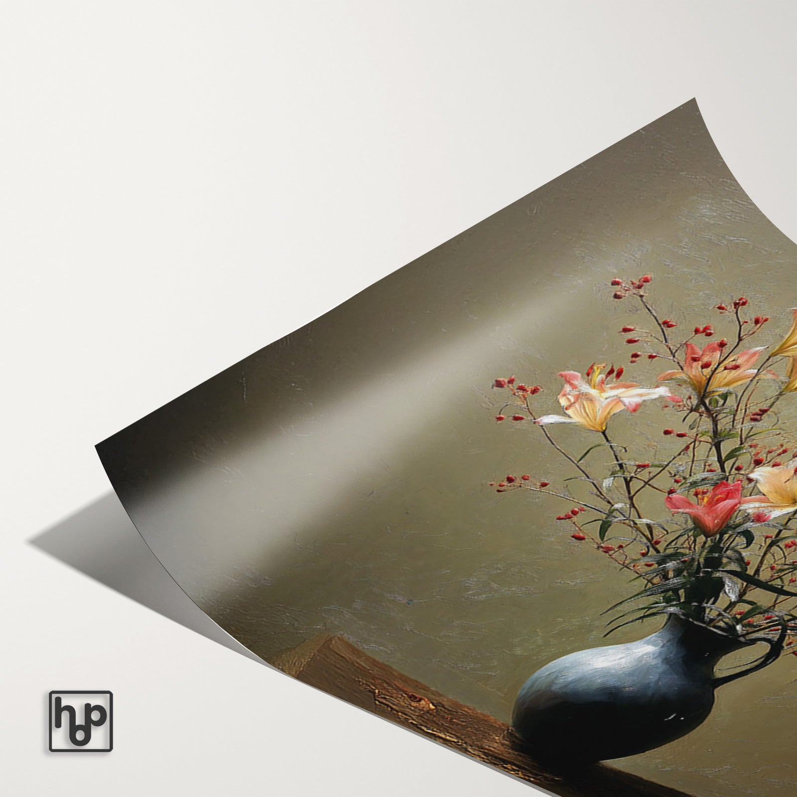 Detail van papieren poster Bloemen 15 met een licht omkrullende hoek.