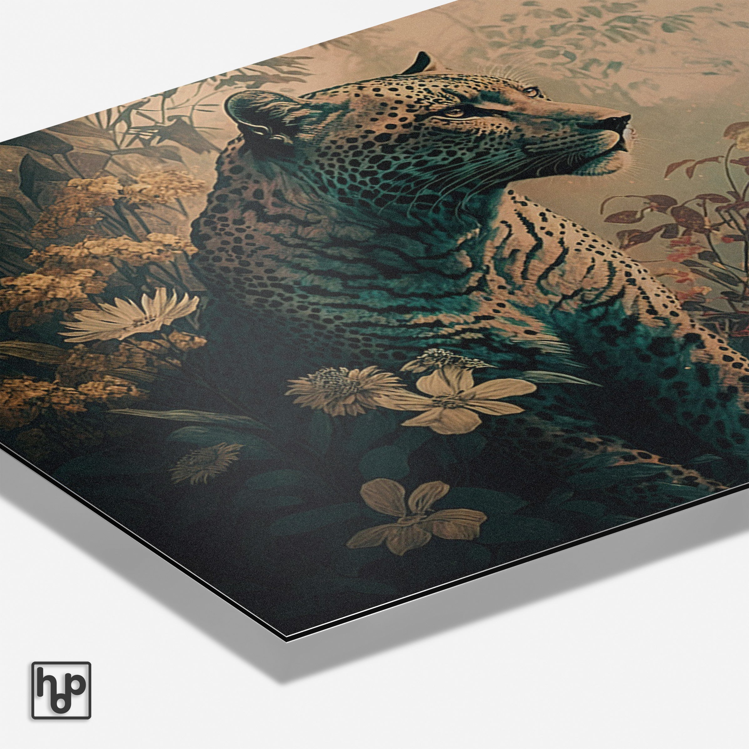 Liggende poster van een luipaard met botanische accenten in natuurlijke kleuren, ideaal voor zen/japandi interieurs.