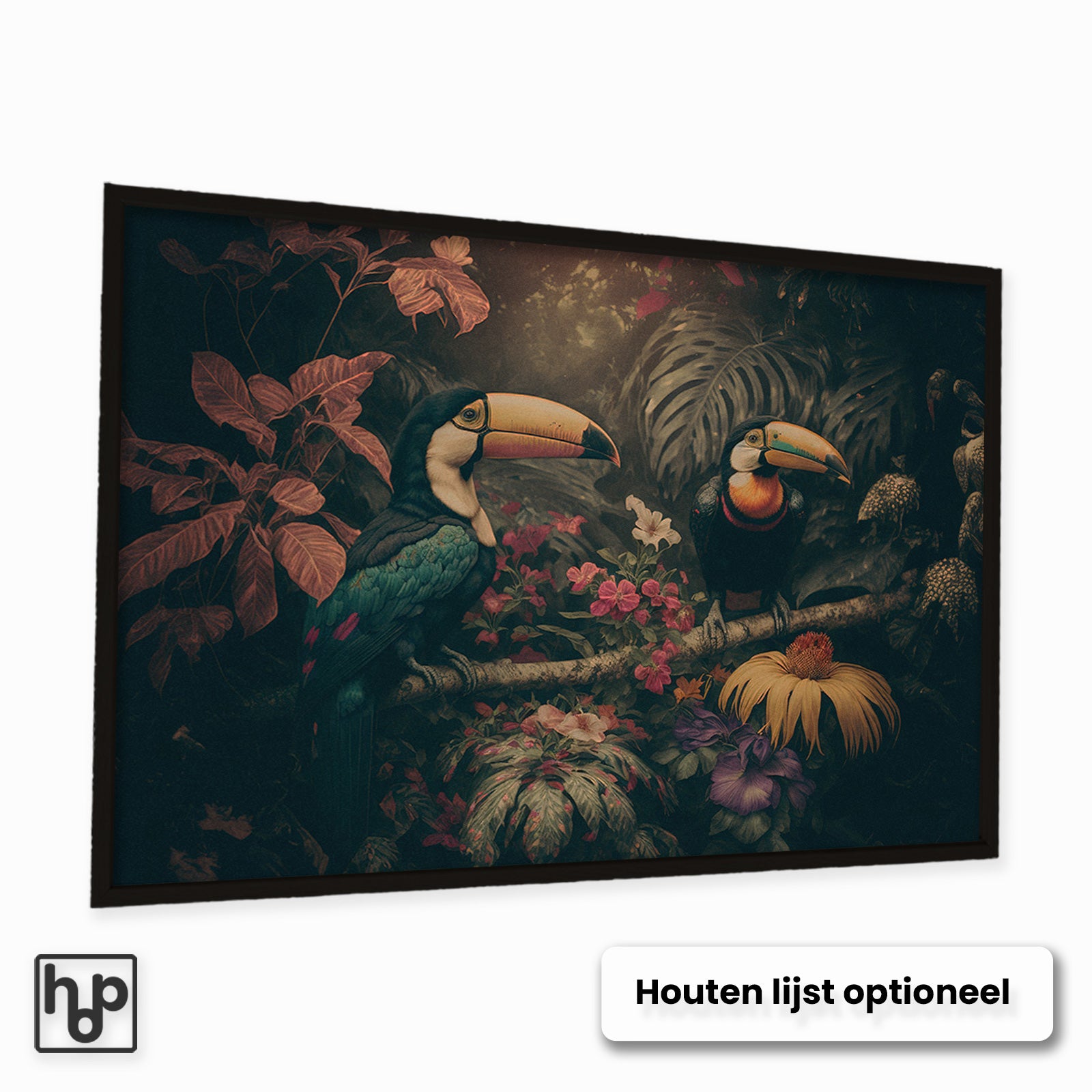 Liggende poster met twee kleurrijke toekans in een weelderige, donkergroene jungle met roze bloemen.