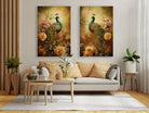 Botanische poster van een pauw omgeven door bloemen.